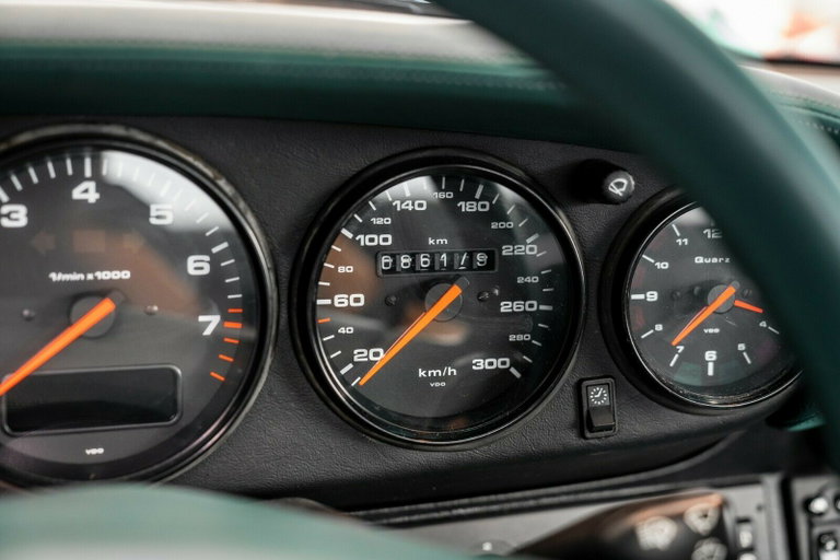 Porsche 993 Carrera 4S
