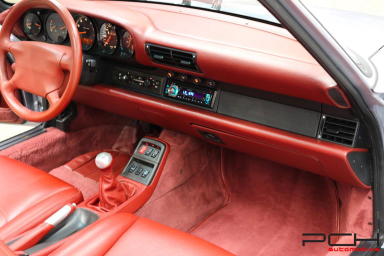 Porsche 993 Carrera 4