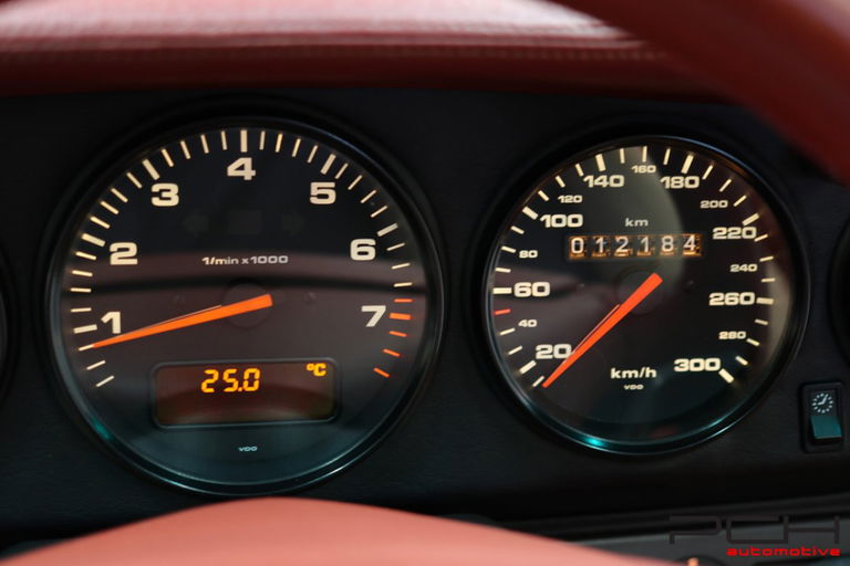 Porsche 993 Carrera 4