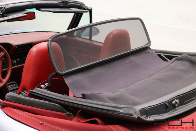 Porsche 993 Carrera 4