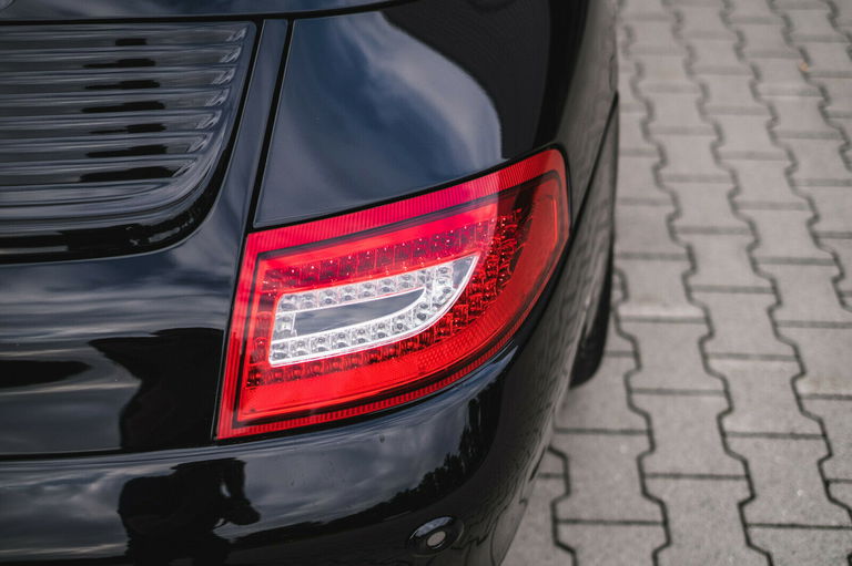 Porsche 996 Carrera 4