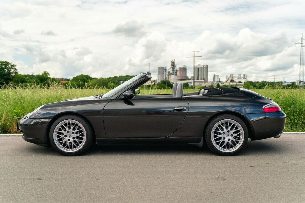 Porsche 996 Carrera