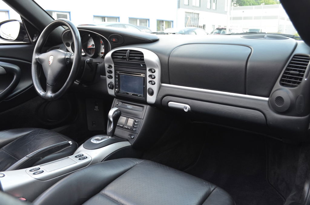 Porsche 996.2 Carrera