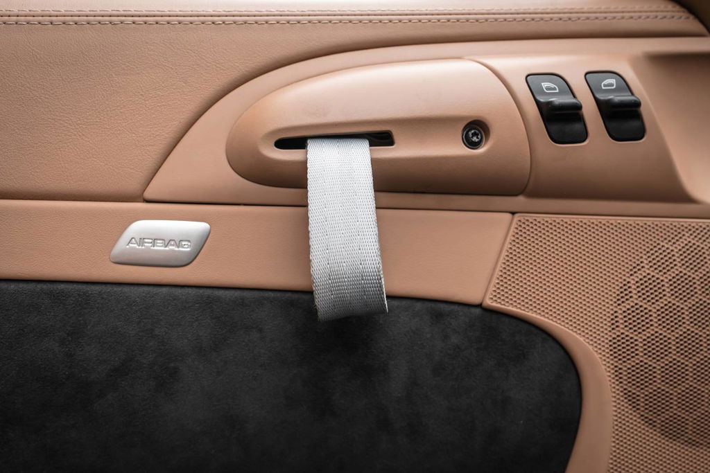 Porsche 987 Cayman R