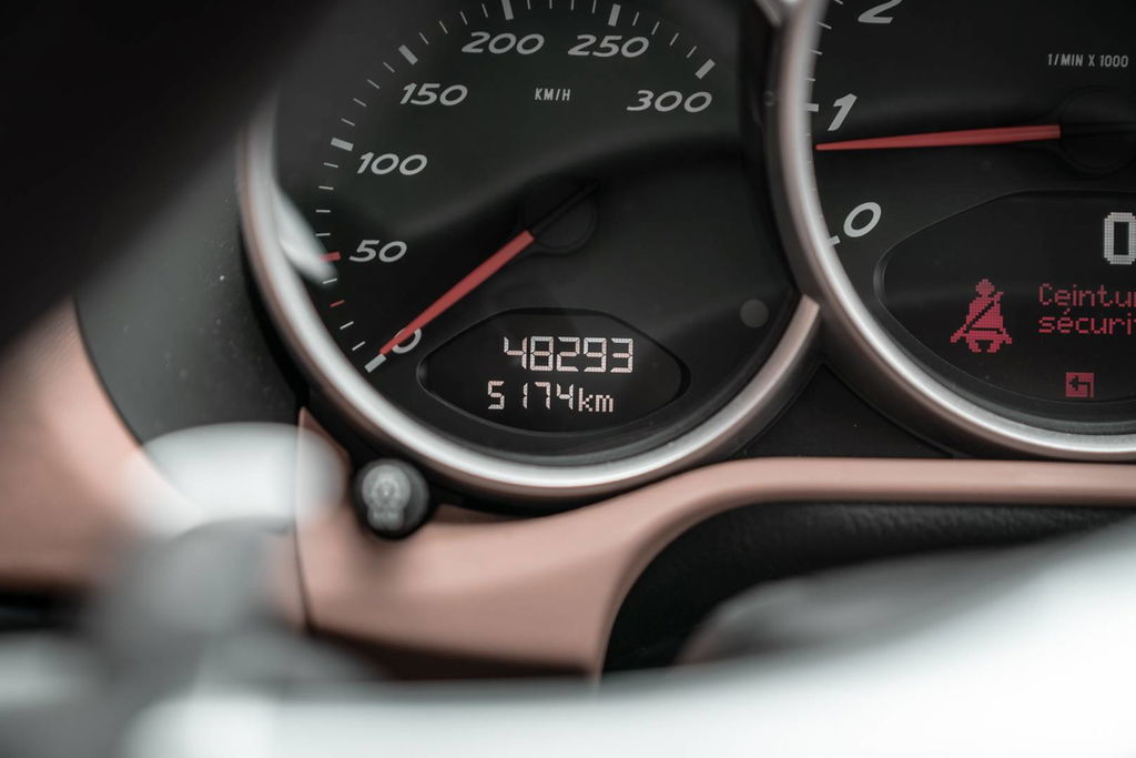 Porsche 987 Cayman R