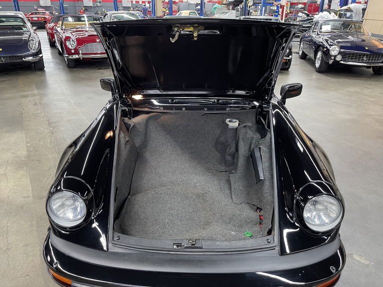 Porsche 911 Turbo 3.3 (US)