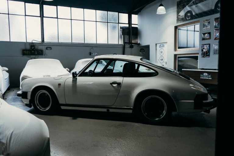 Porsche 911 Carrera 3.2