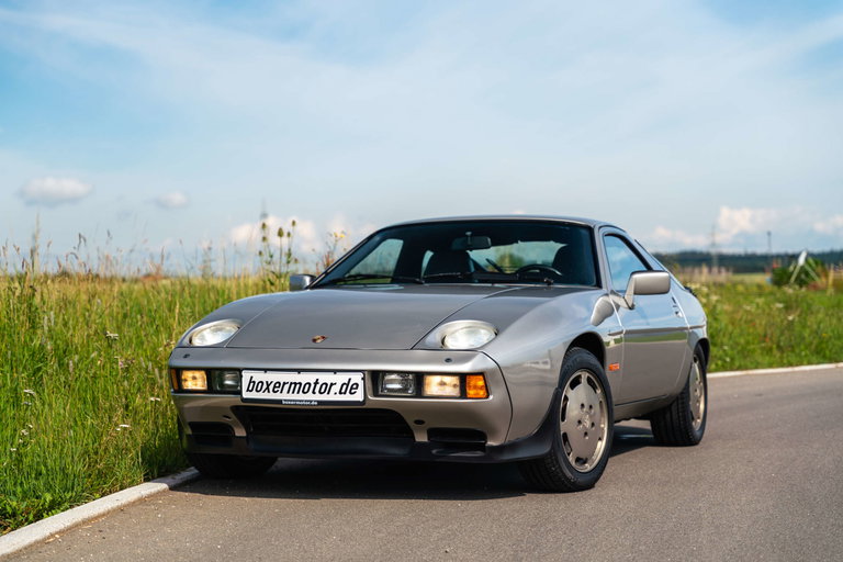 Porsche 928 S