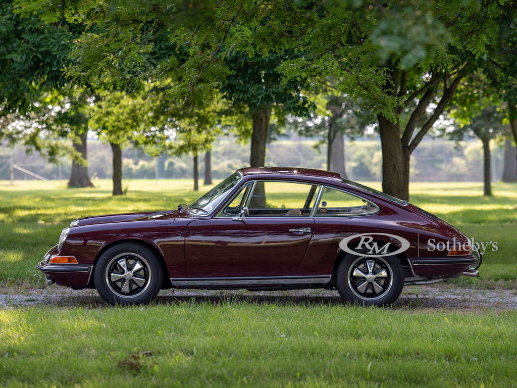 Porsche 911 S (F-Modell)