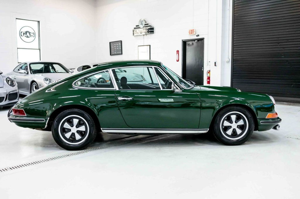Porsche 911 T
