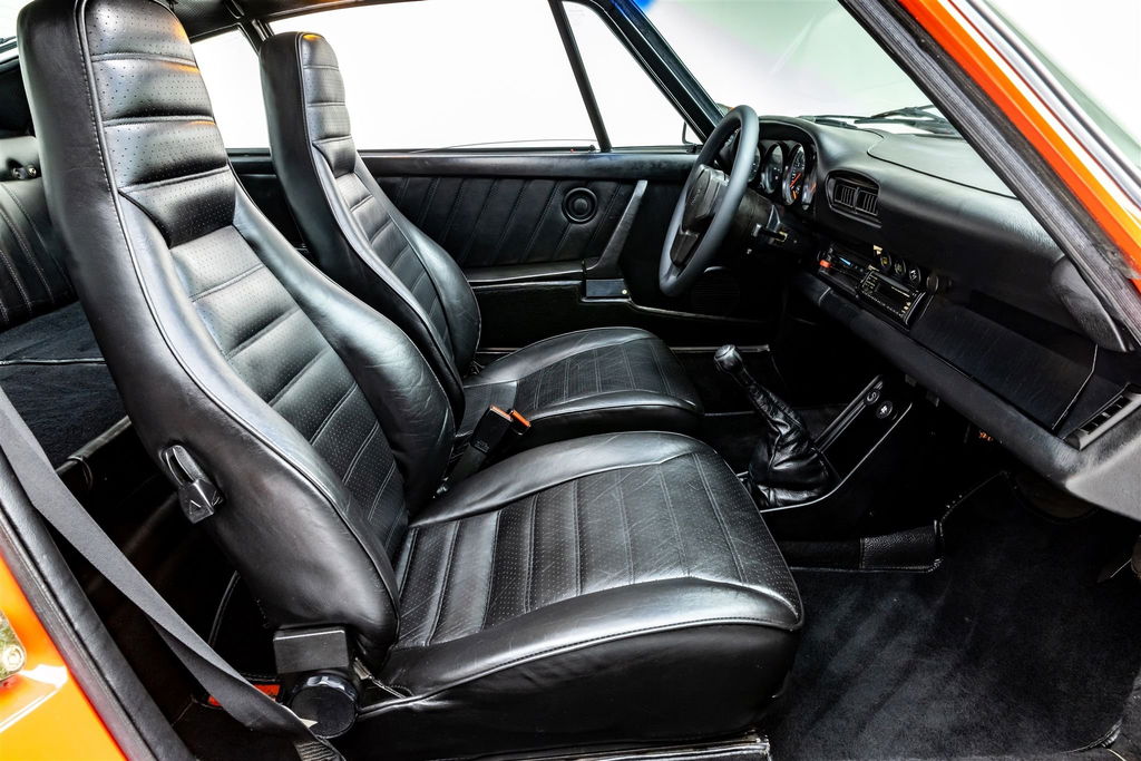 Porsche 911 Turbo 3.3 (US)