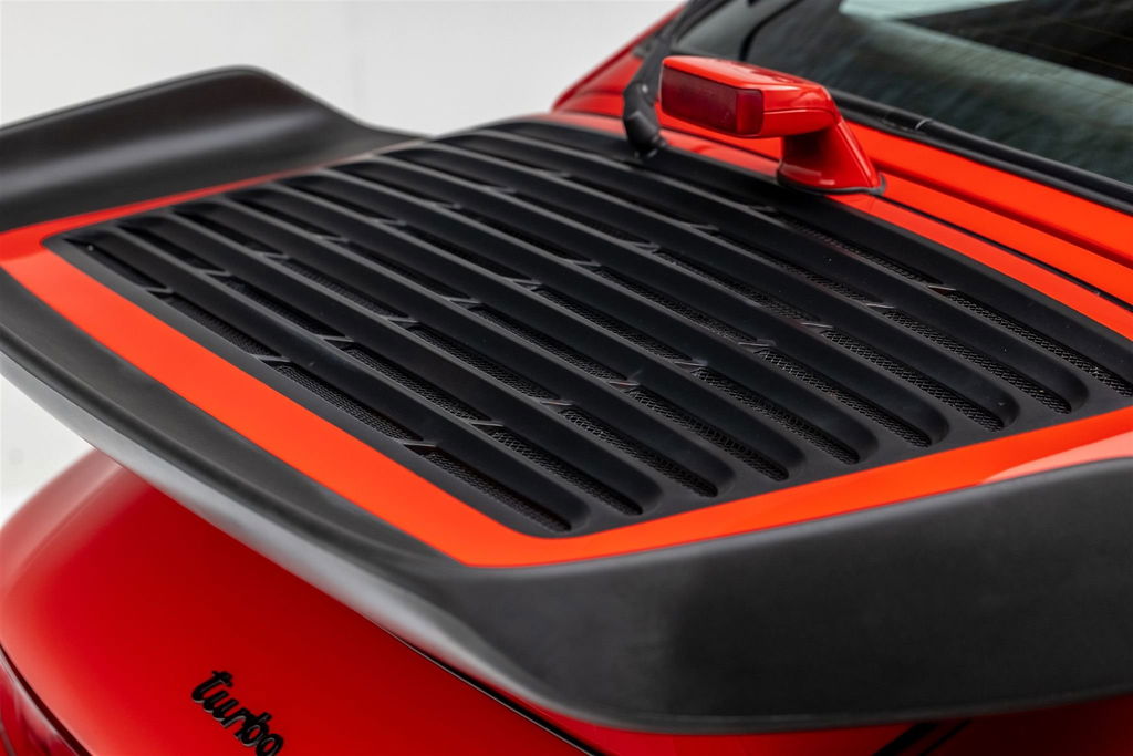 Porsche 911 Turbo 3.3 (US)