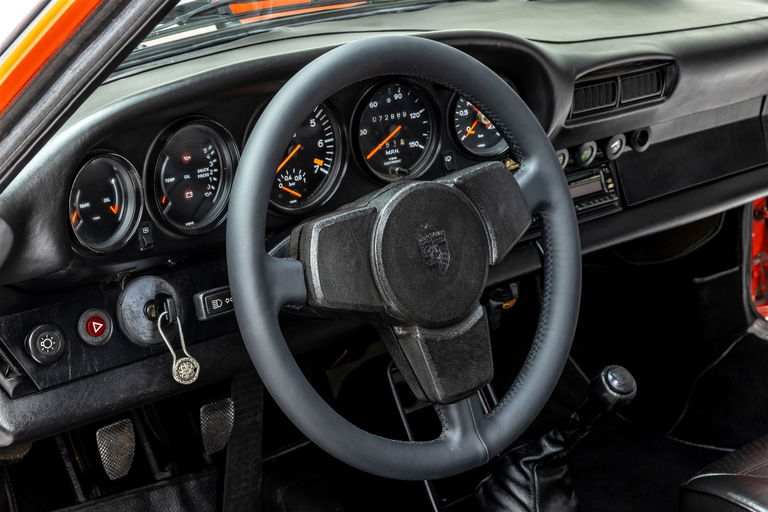 Porsche 911 Turbo 3.3 (US)