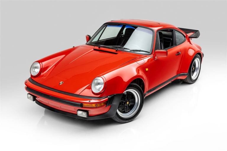 Porsche 911 Turbo 3.3 (US)