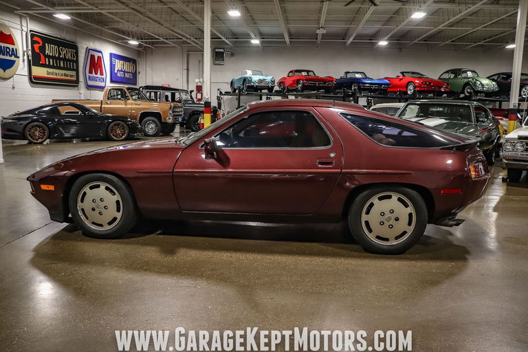Porsche 928 S