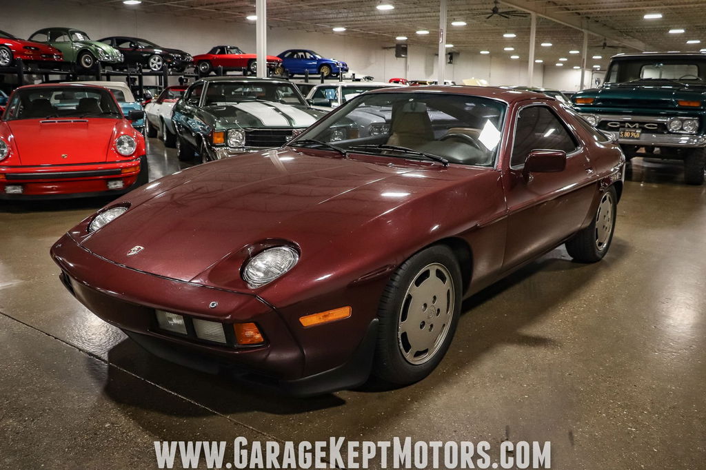 Porsche 928 S