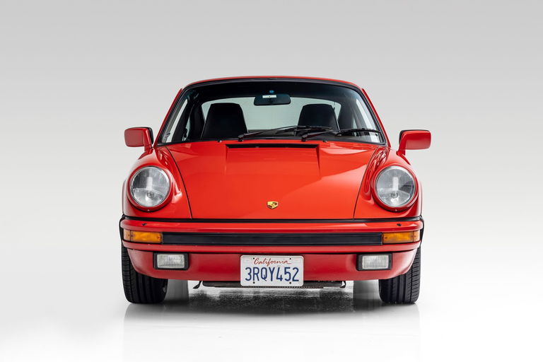 Porsche 911 Carrera 3.2 (US)