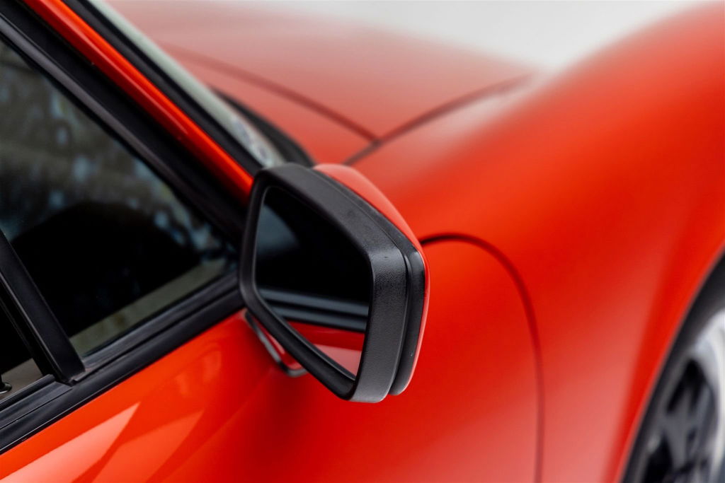 Porsche 911 Carrera 3.2 (US)