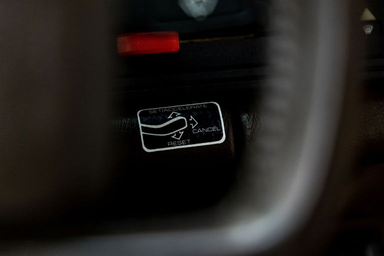 Porsche 911 Carrera 3.2 (US)