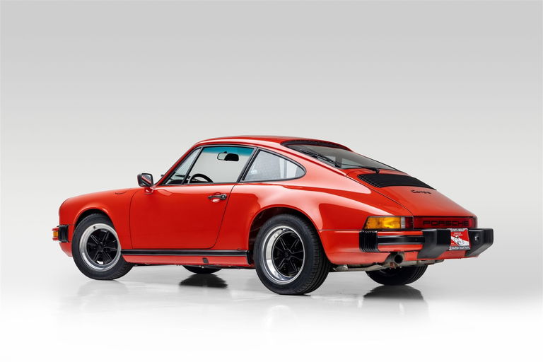 Porsche 911 Carrera 3.2 (US)