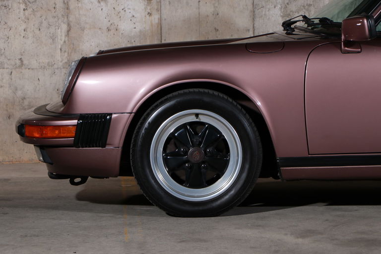 Porsche 911 Carrera 3.2 (US)