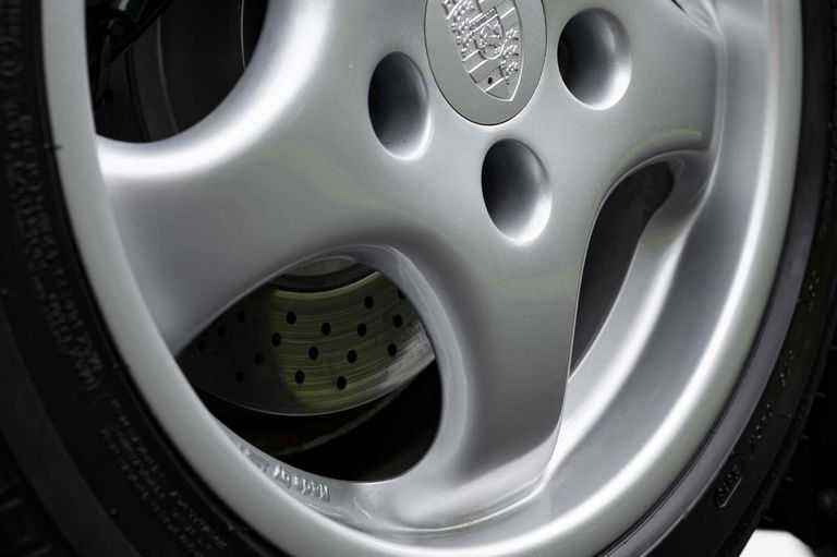 Porsche 964 Carrera RS