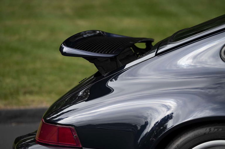 Porsche 964 Carrera RS