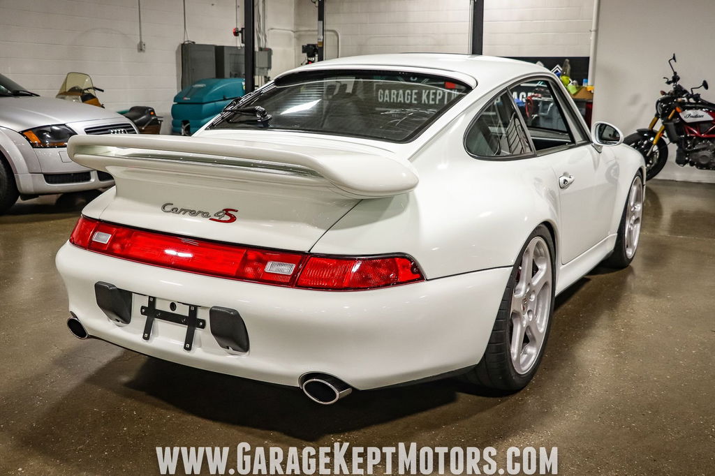 Porsche 993 Carrera 4S