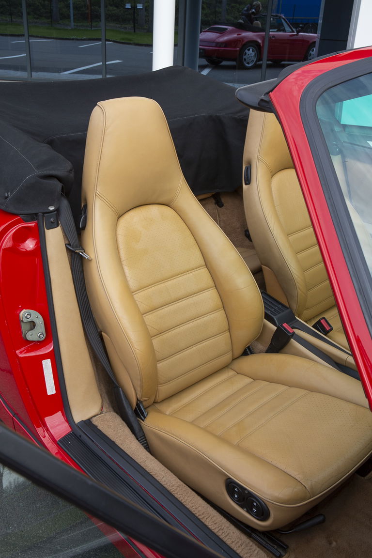 Porsche 964 Carrera 2