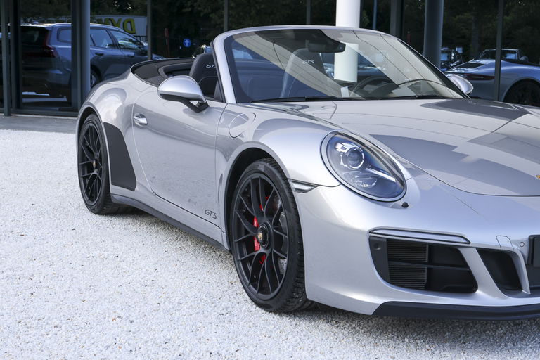 Porsche 991.2 Carrera GTS