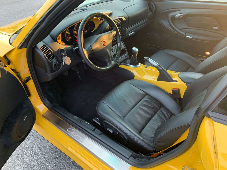 Porsche 996 Carrera 4S