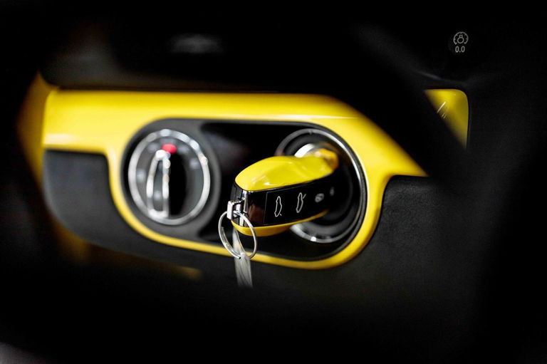 Porsche 981 Cayman GT4