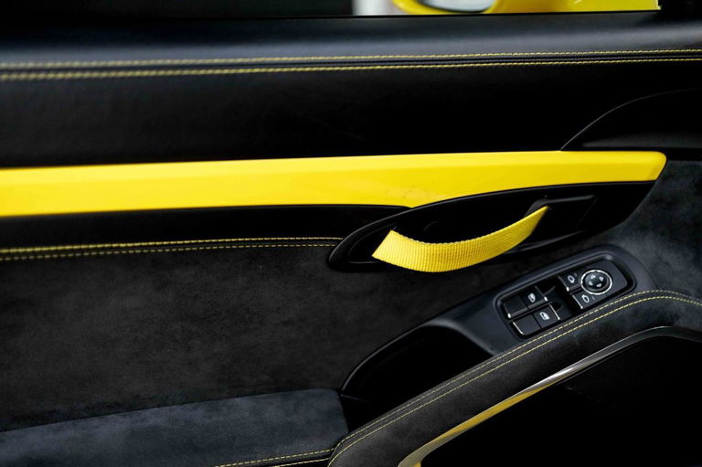 Porsche 981 Cayman GT4