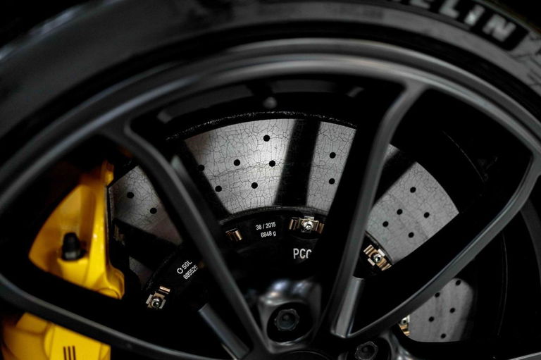 Porsche 981 Cayman GT4