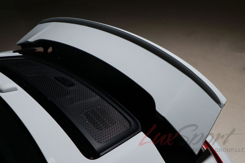 Porsche 991 GT3 Touring