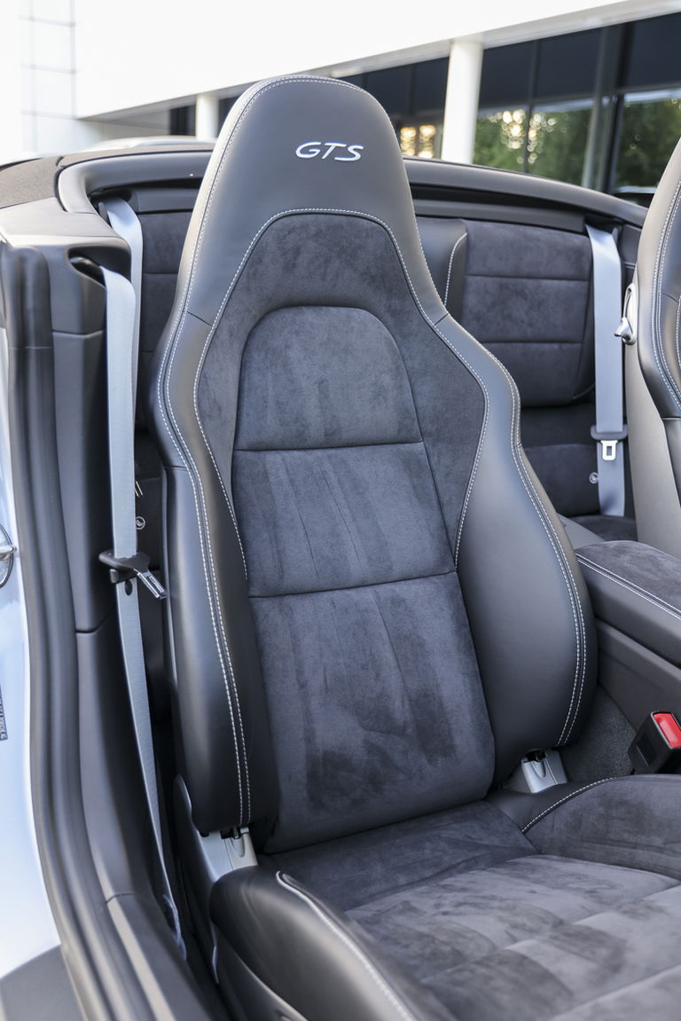 Porsche 991.2 Carrera GTS