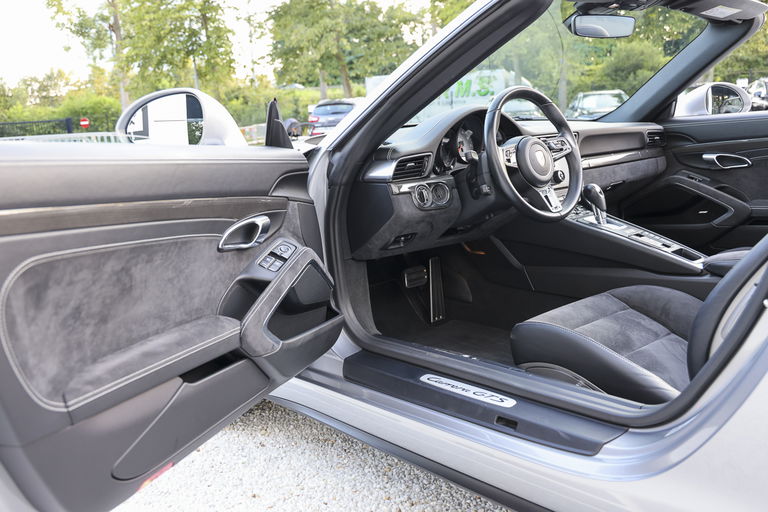 Porsche 991.2 Carrera GTS