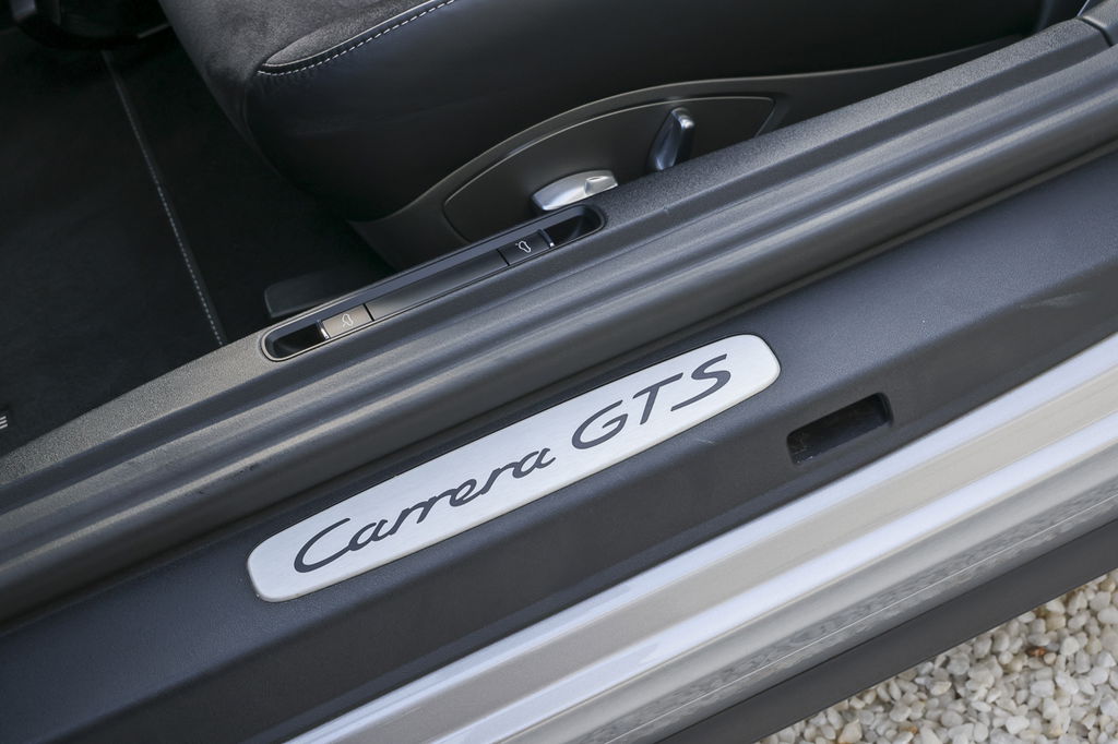 Porsche 991.2 Carrera GTS