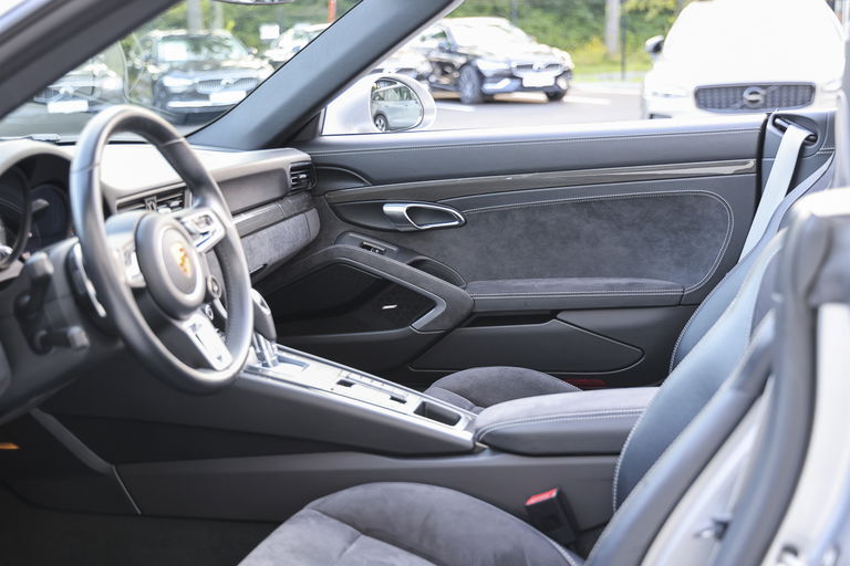 Porsche 991.2 Carrera GTS