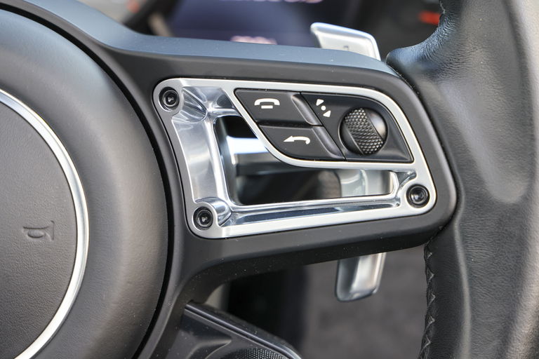 Porsche 991.2 Carrera GTS