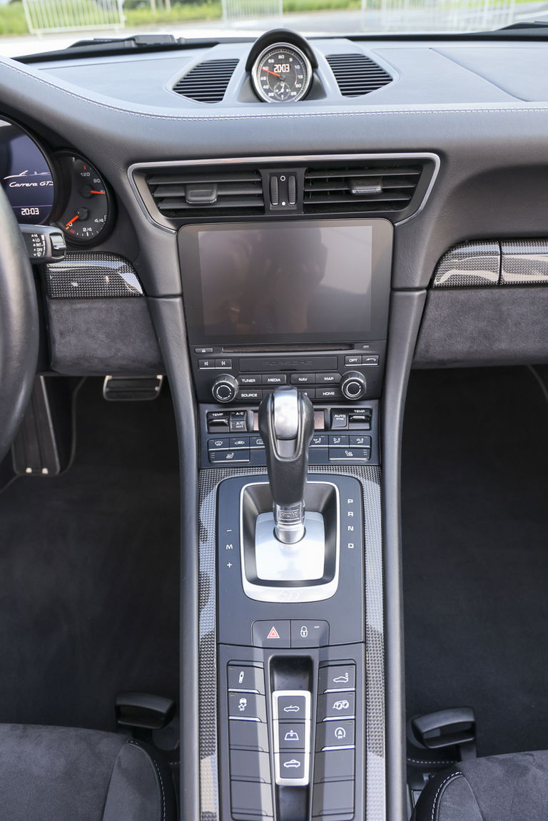 Porsche 991.2 Carrera GTS