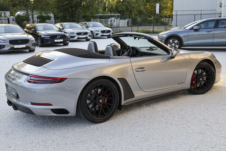 Porsche 991.2 Carrera GTS