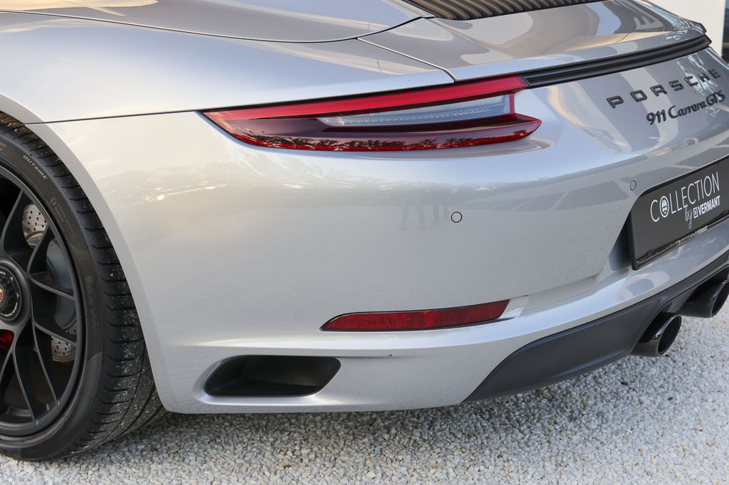 Porsche 991.2 Carrera GTS
