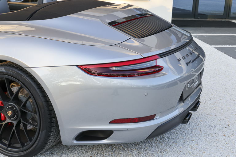 Porsche 991.2 Carrera GTS