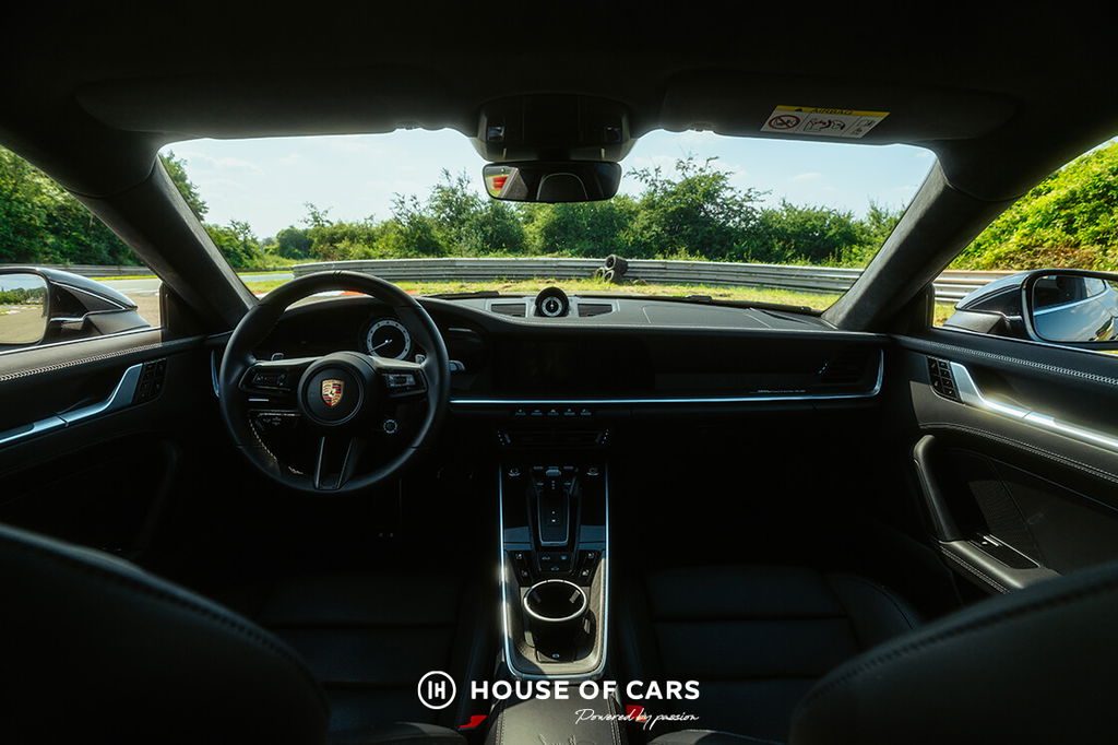 Porsche 992 Belgian Legend Edition