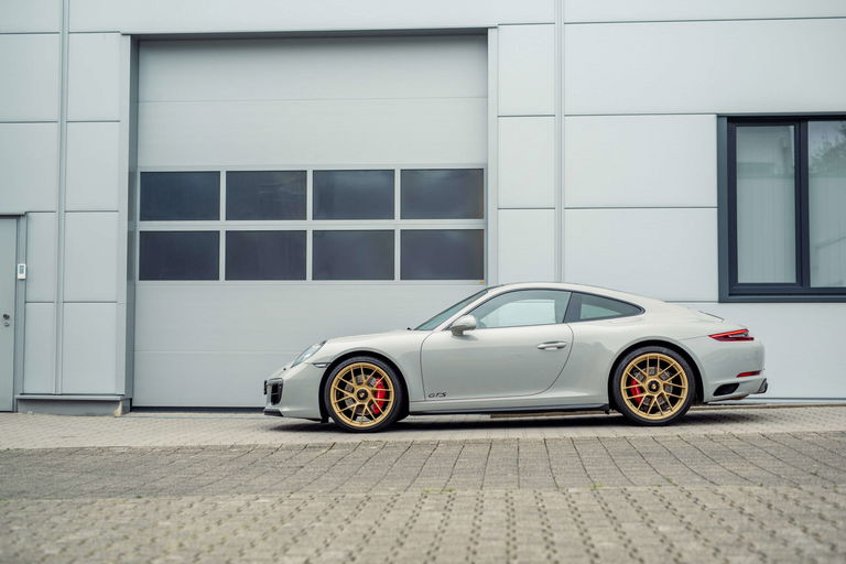 Porsche 991.2 Carrera GTS
