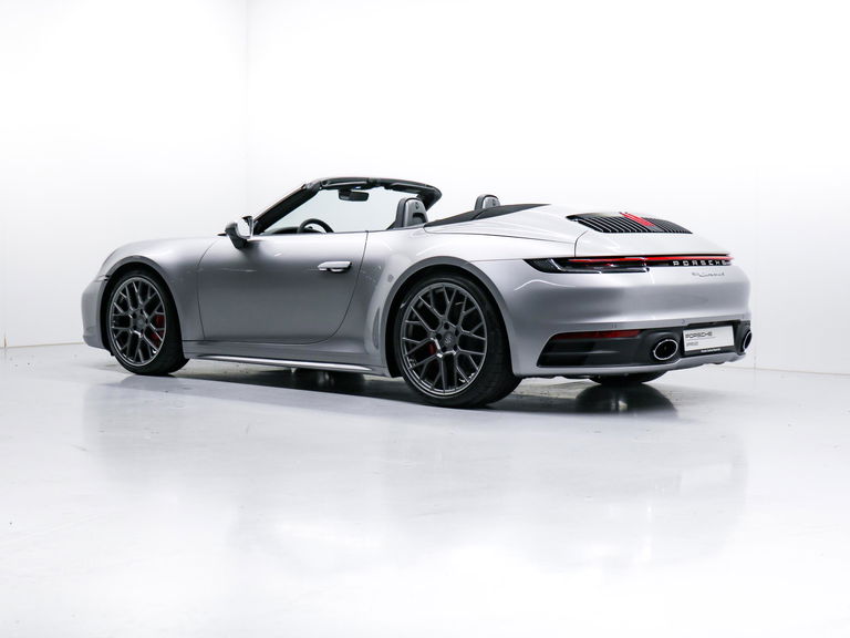 Porsche 992 Carrera 4S