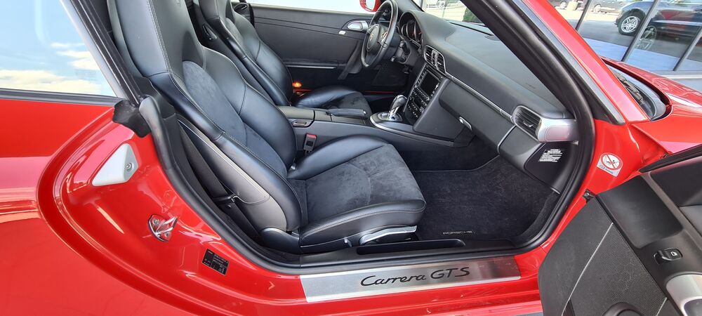 Porsche 997.2 Carrera GTS