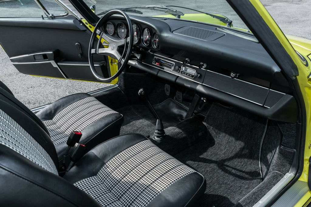 Porsche 911 S (F-Modell)