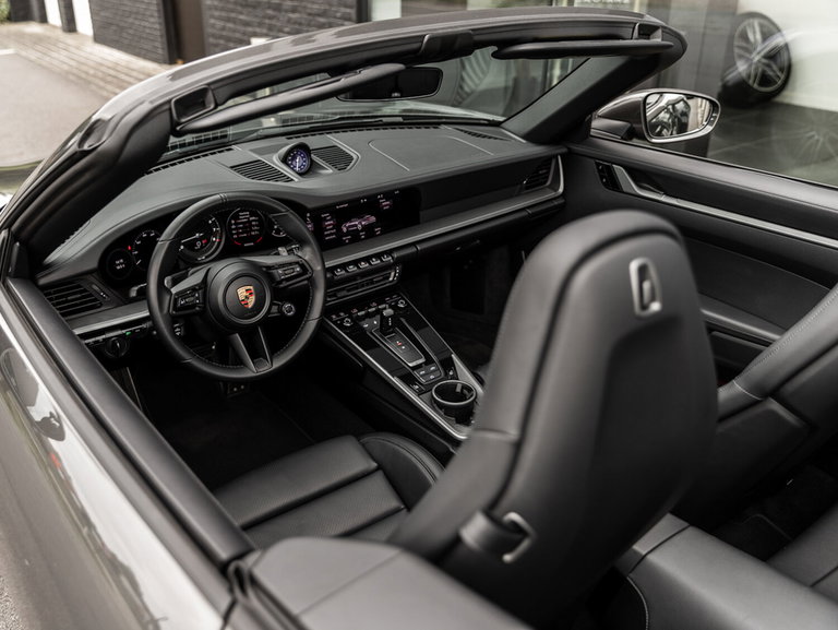 Porsche 992 Carrera S